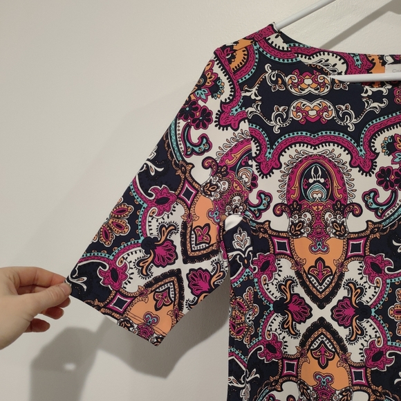 Charter Club colorful paisley patterned t-shirt - M - Picture 3 of 9